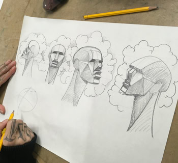 Croquis de figures humaines dessinées au fusain.